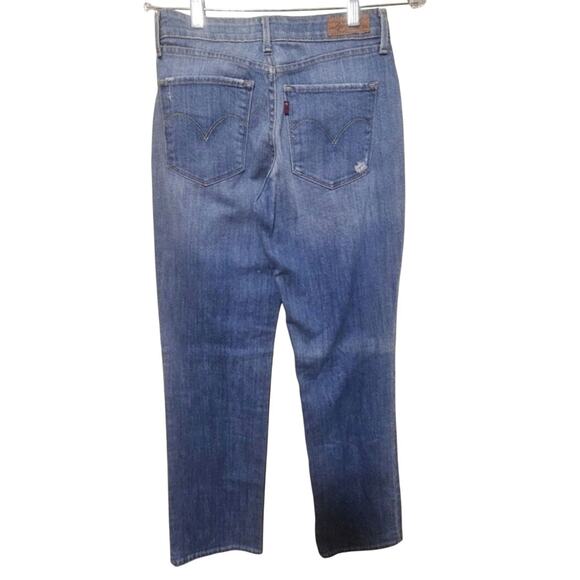 Levi's San Francisco Women's Size 8M Bold Curve Classic Straight Leg Casual - Picture 2 of 7